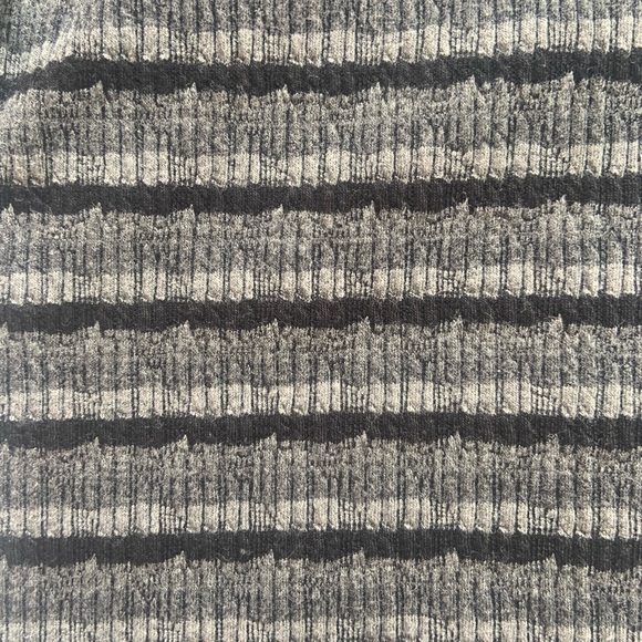 Black & Grey Striped Cropped T-shirt with Lace Detail Trim - Picture 2 of 3